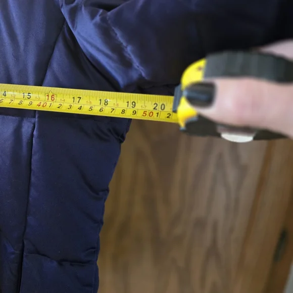 Calvin Klein down jacket - Picture 5 of 6